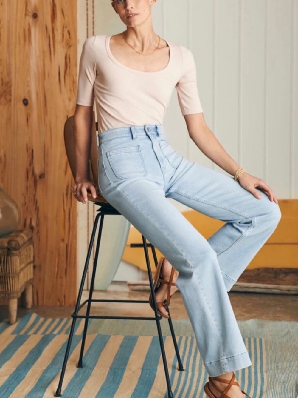 Faherty Stretch Terry Patch Pocket High Rise Light Wash Flare Jeans NWOT Sz 25